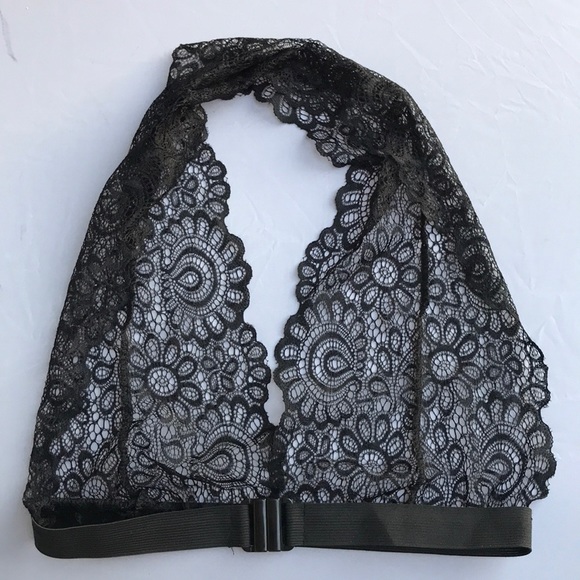New! Black Lace Halter Bralette - Picture 6 of 8
